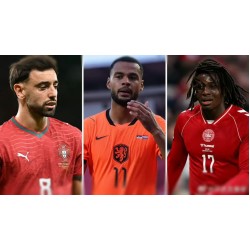 Quando la bandiera nazionale viene avvolta sulle loro spalle, a chi cedono per prime le ginocchia? Quando la bandiera nazionale viene avvolta sulle loro spalle, a chi cedono per prime le ginocchia?